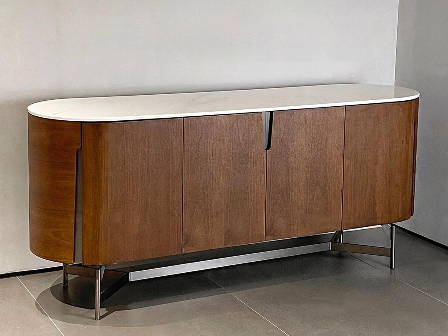 Modern luxury oval