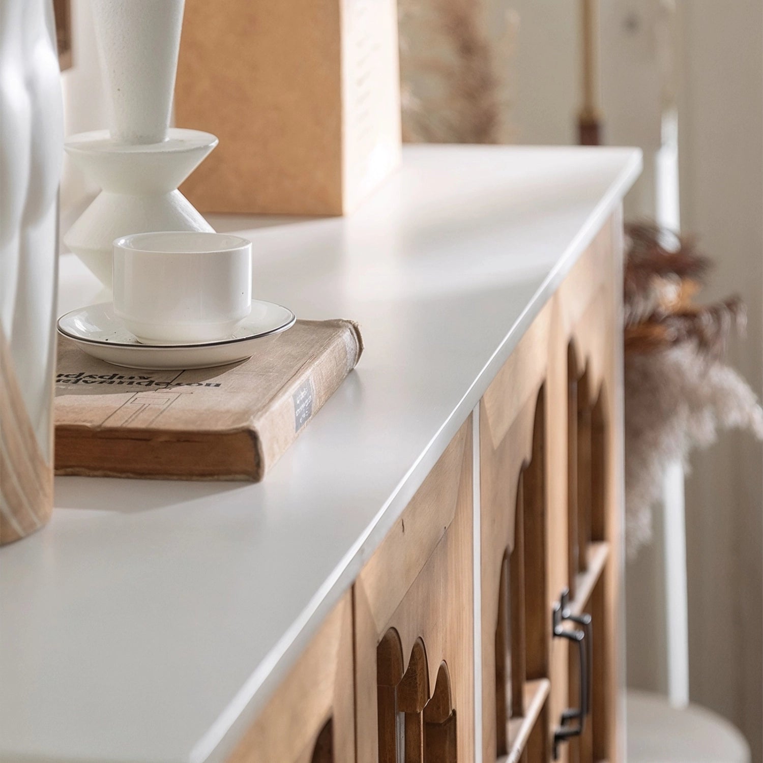 White tabletop detail on a