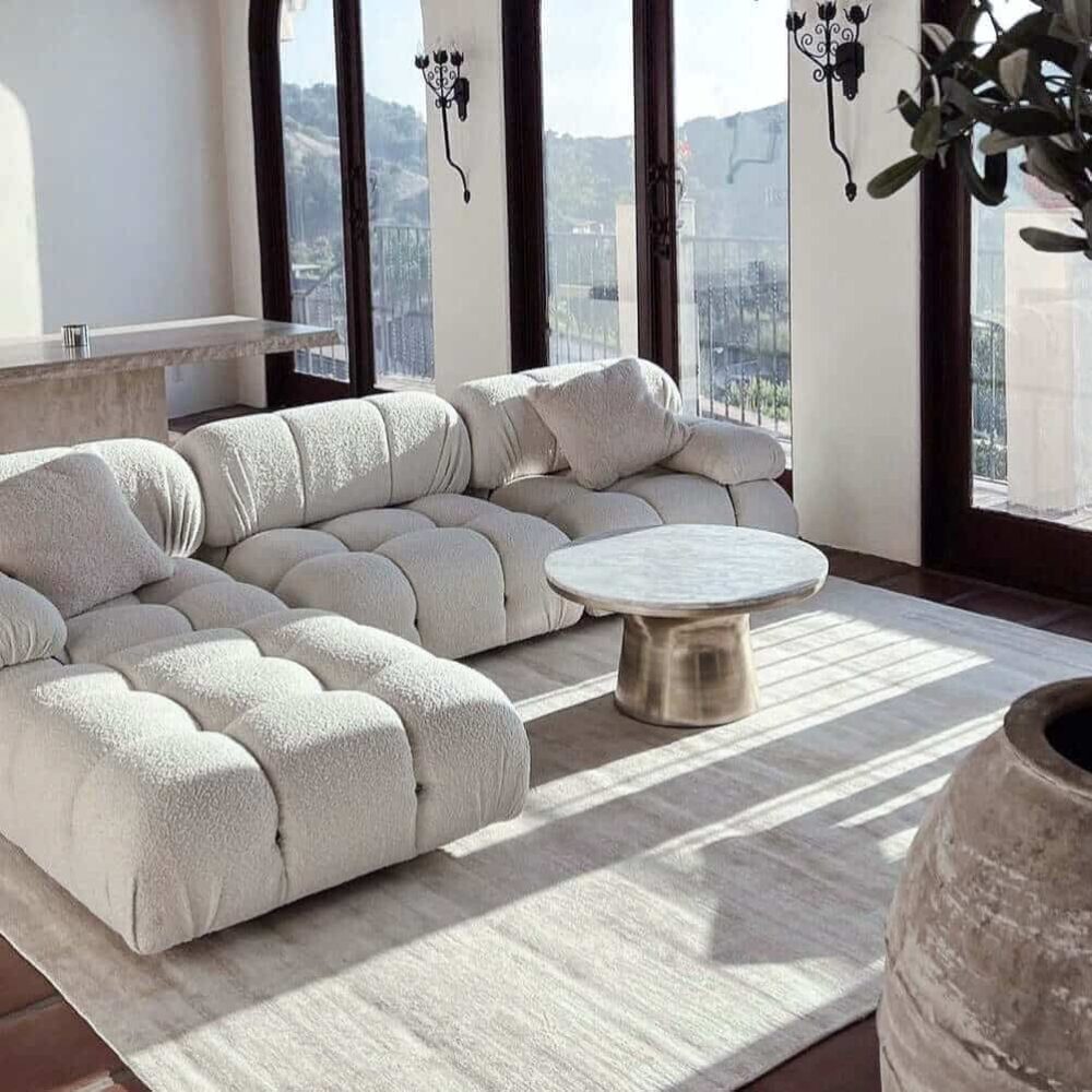 ANAYA velvet sofa with