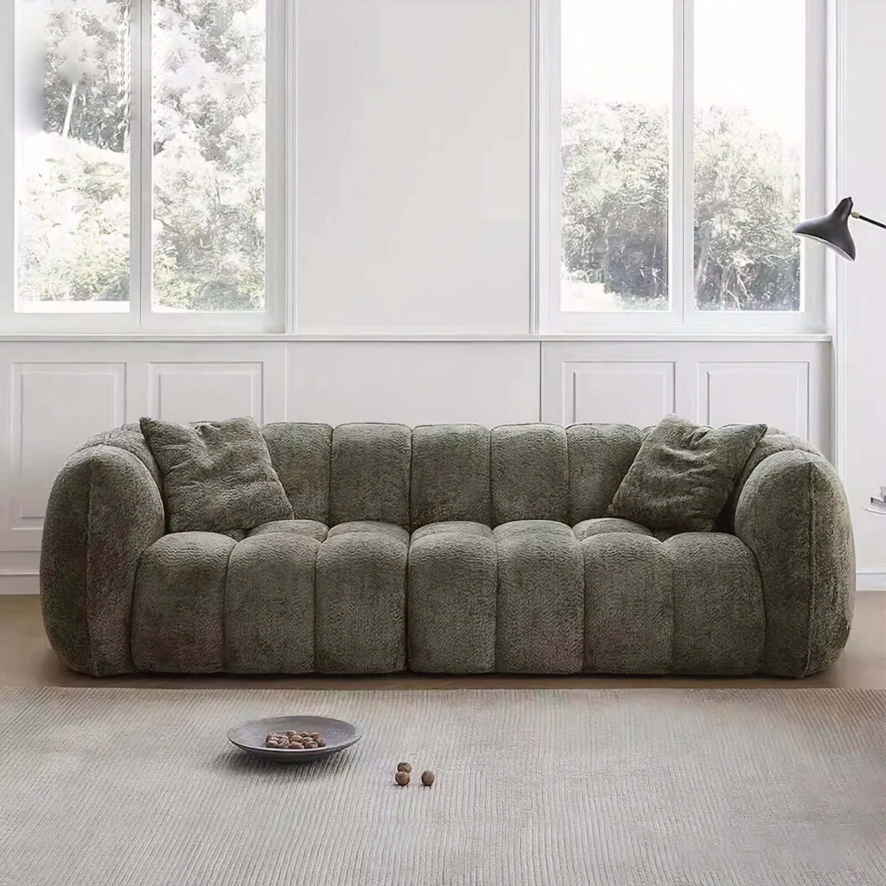 Lorenzo Sofa with plush