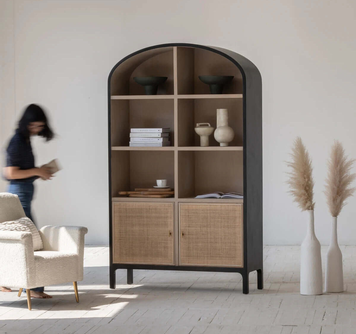 Black Tullio cabinet