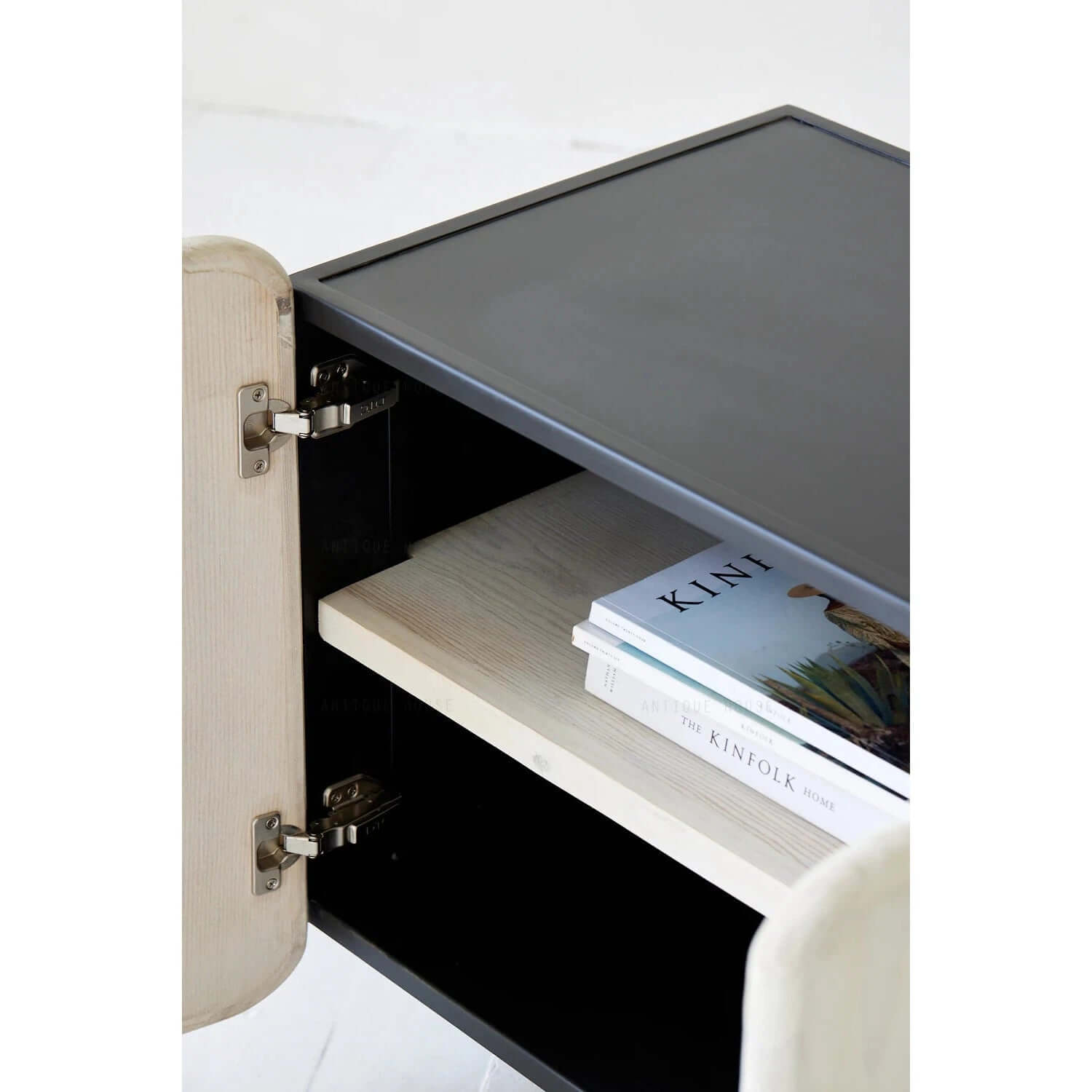 Bambina Cabinet