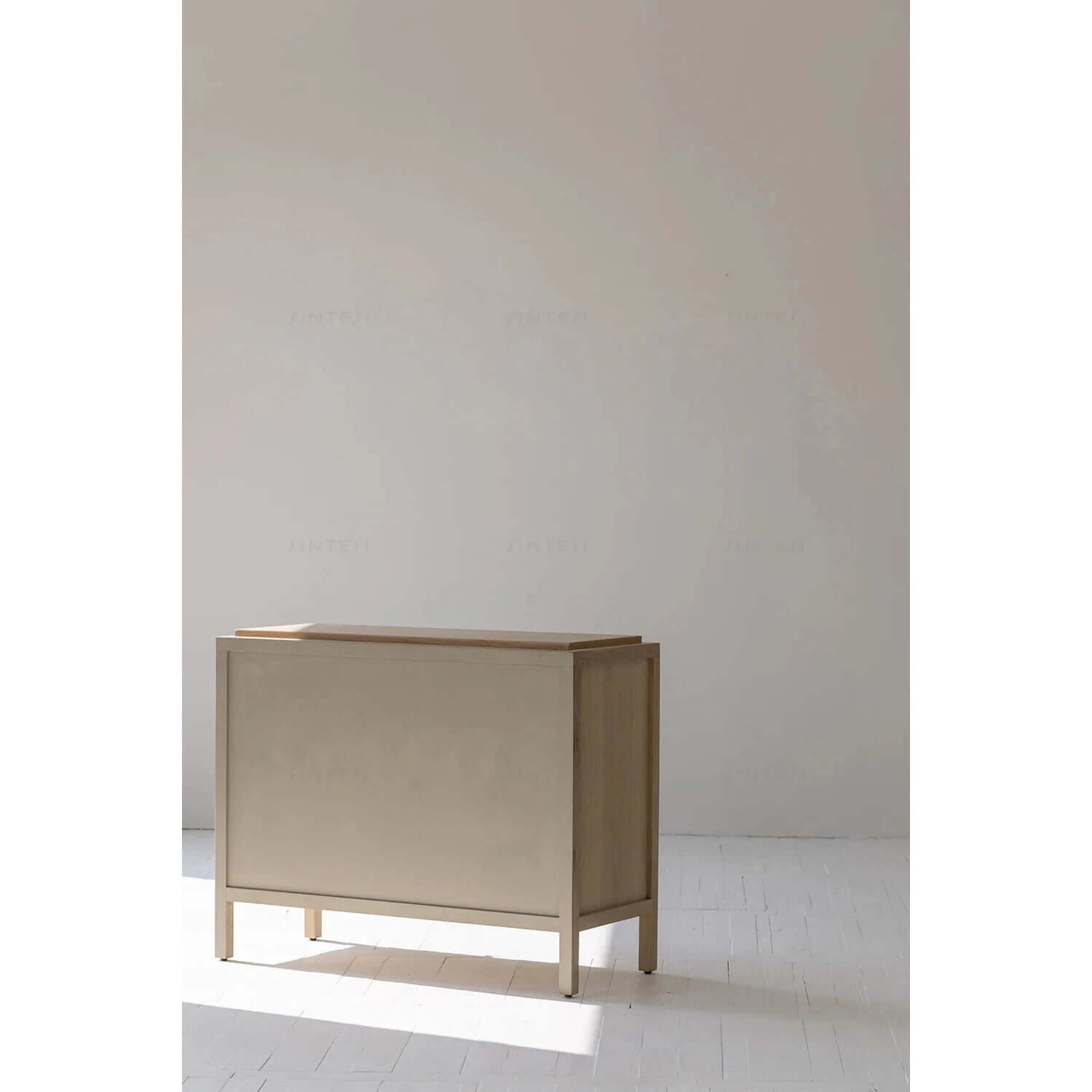 Fabrizio Japandi cabinet