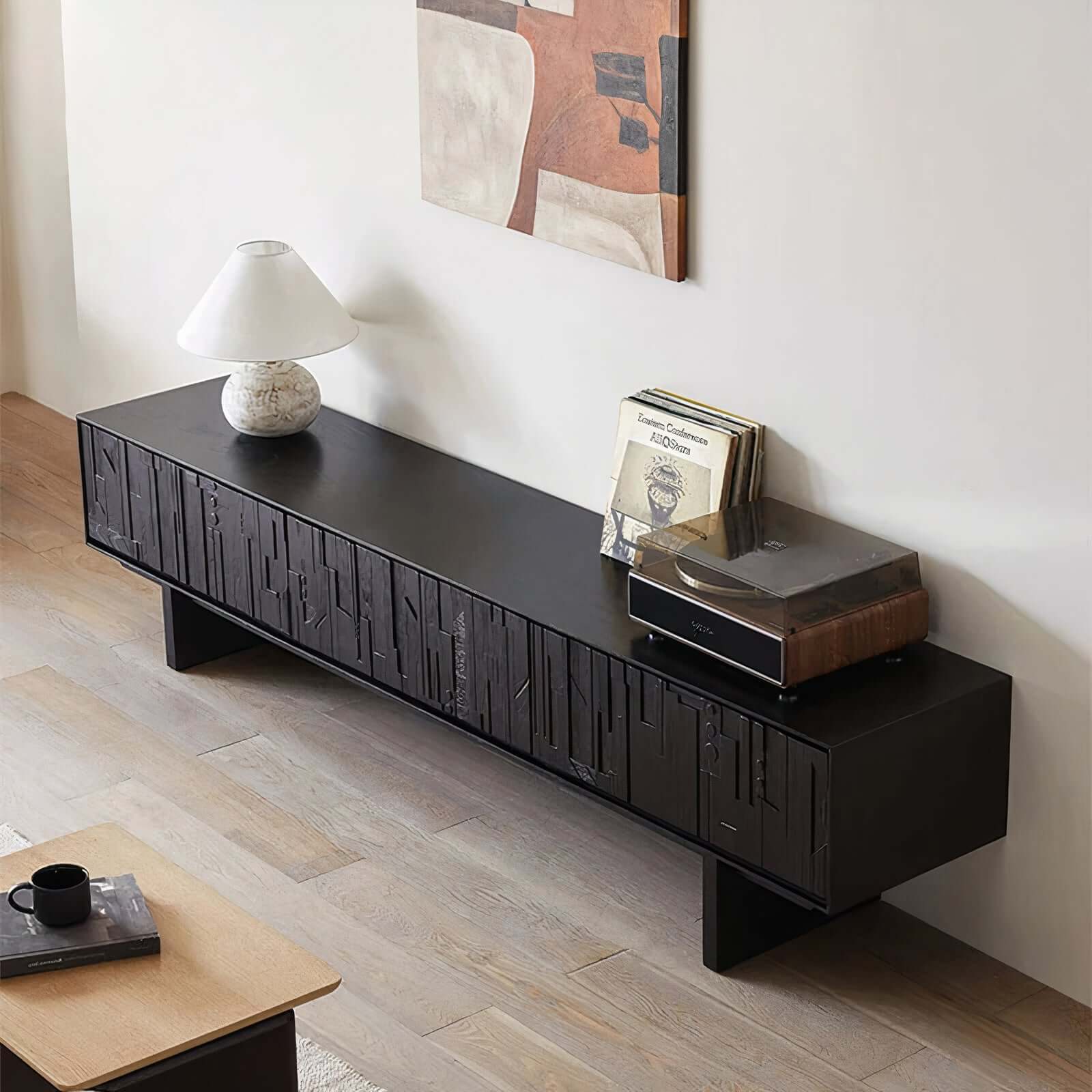 Luca Cabinet: low