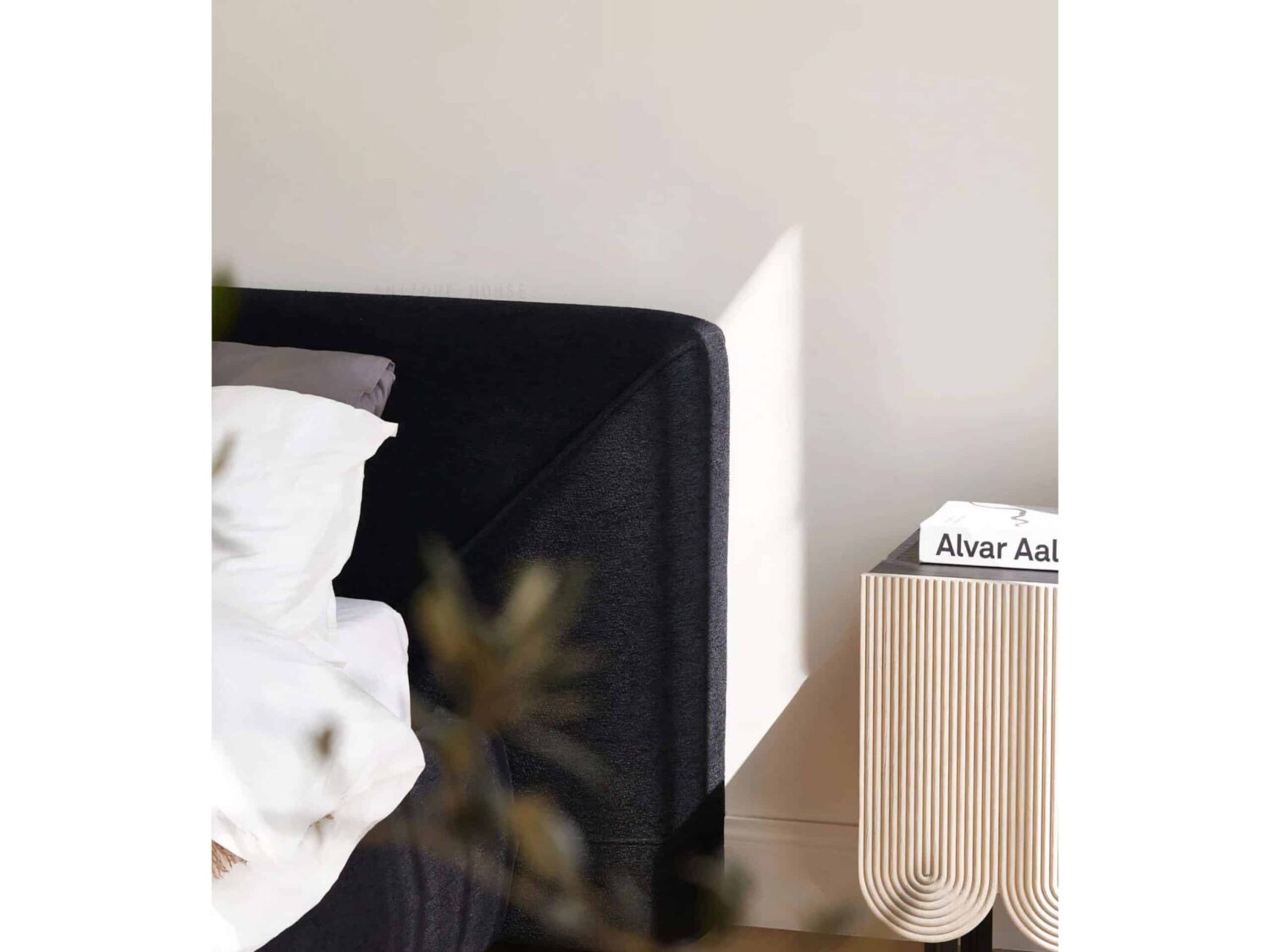 Modern black