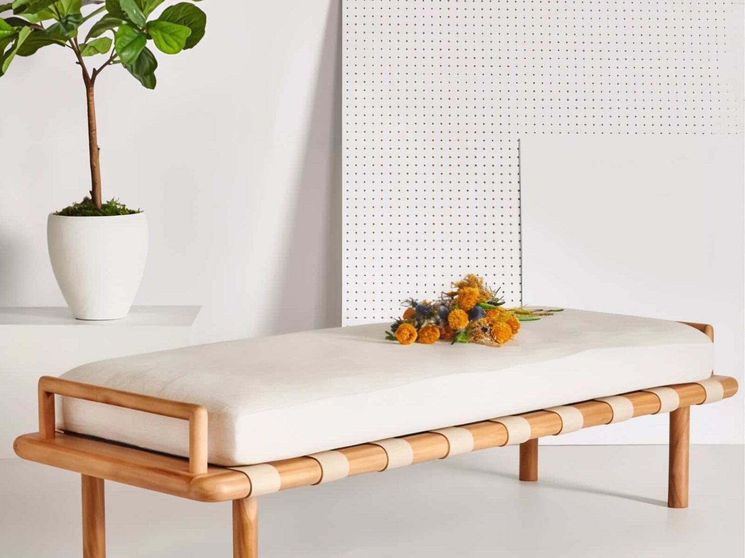 Oslo bedroom bench with