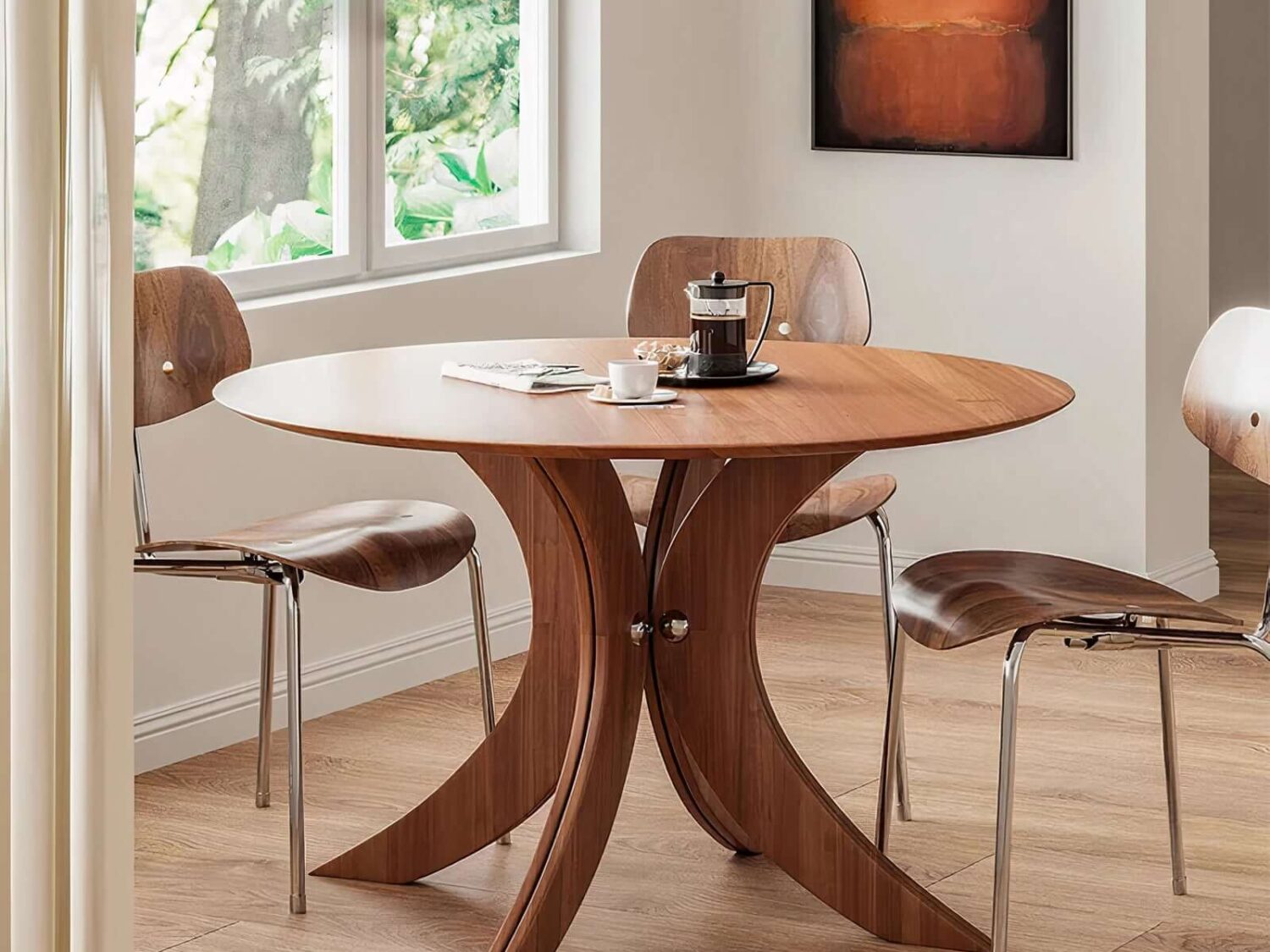 Modern Dario dining table with