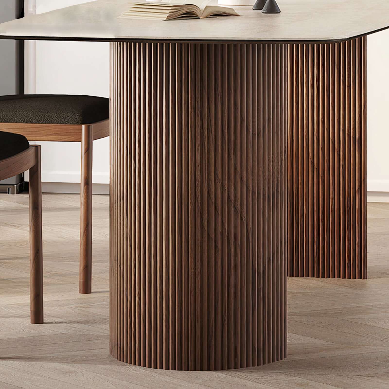 Kijo dining table