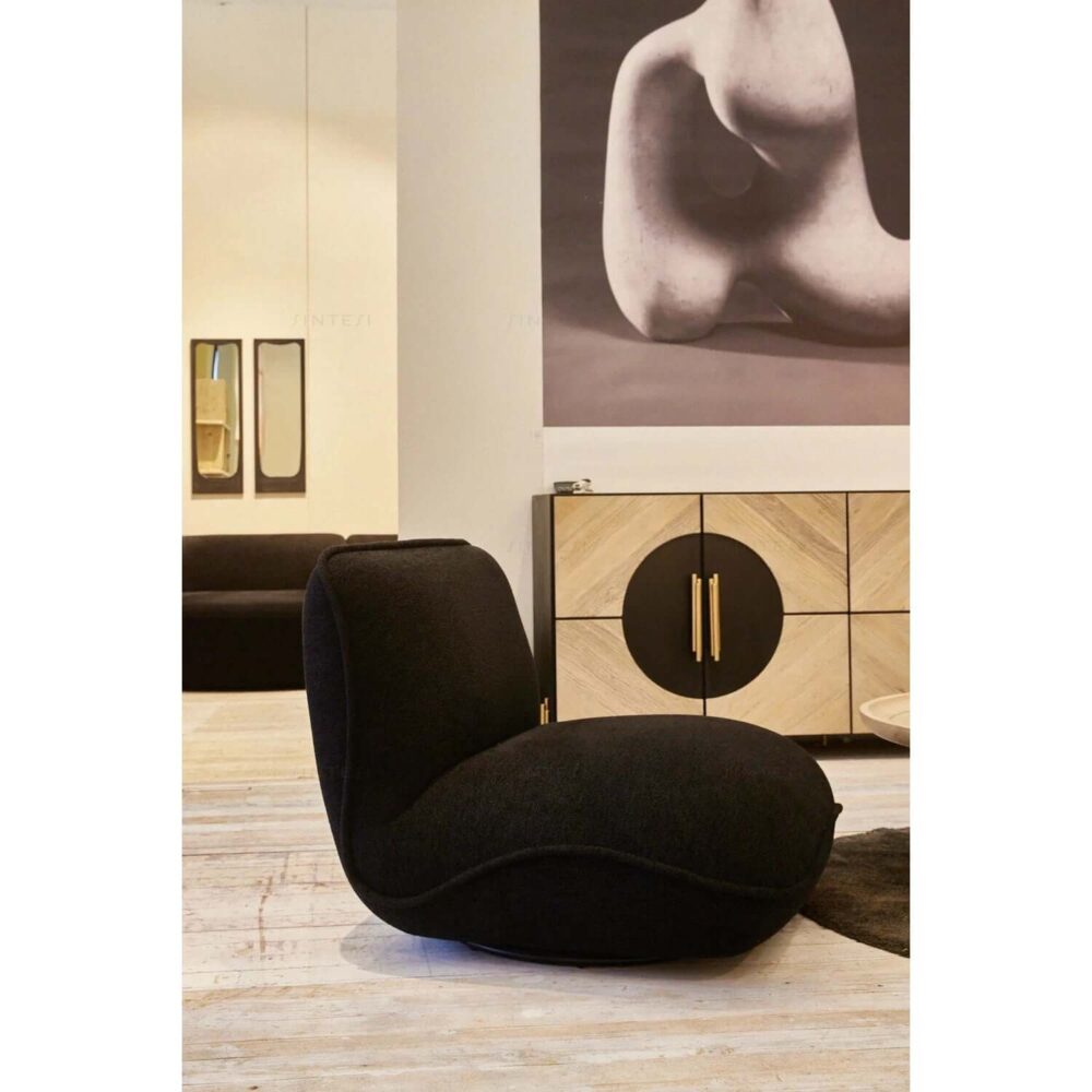 Hd9c59d74317a4803a489bb840e8d94a8Q.jpg Luxurious