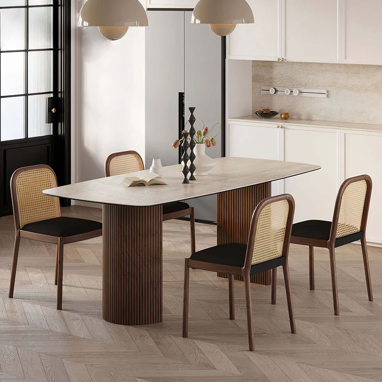Kijo dining table