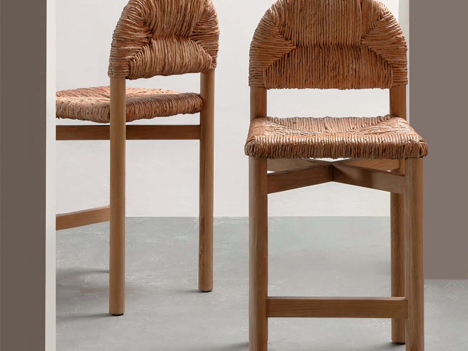 Juno barstool