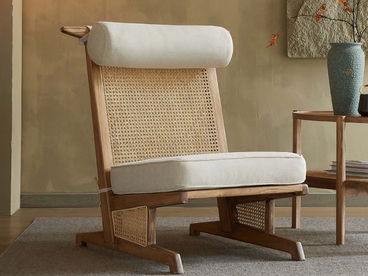 Marta Chair, a