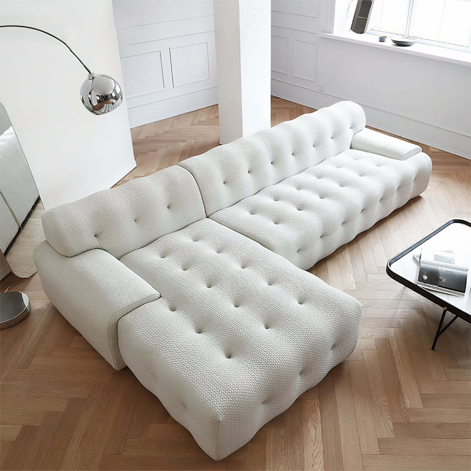 Leeya sofa