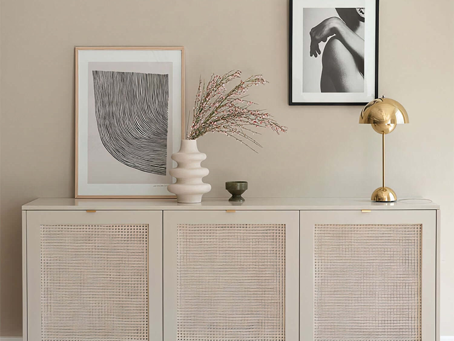 Linda cabinet with white rattan