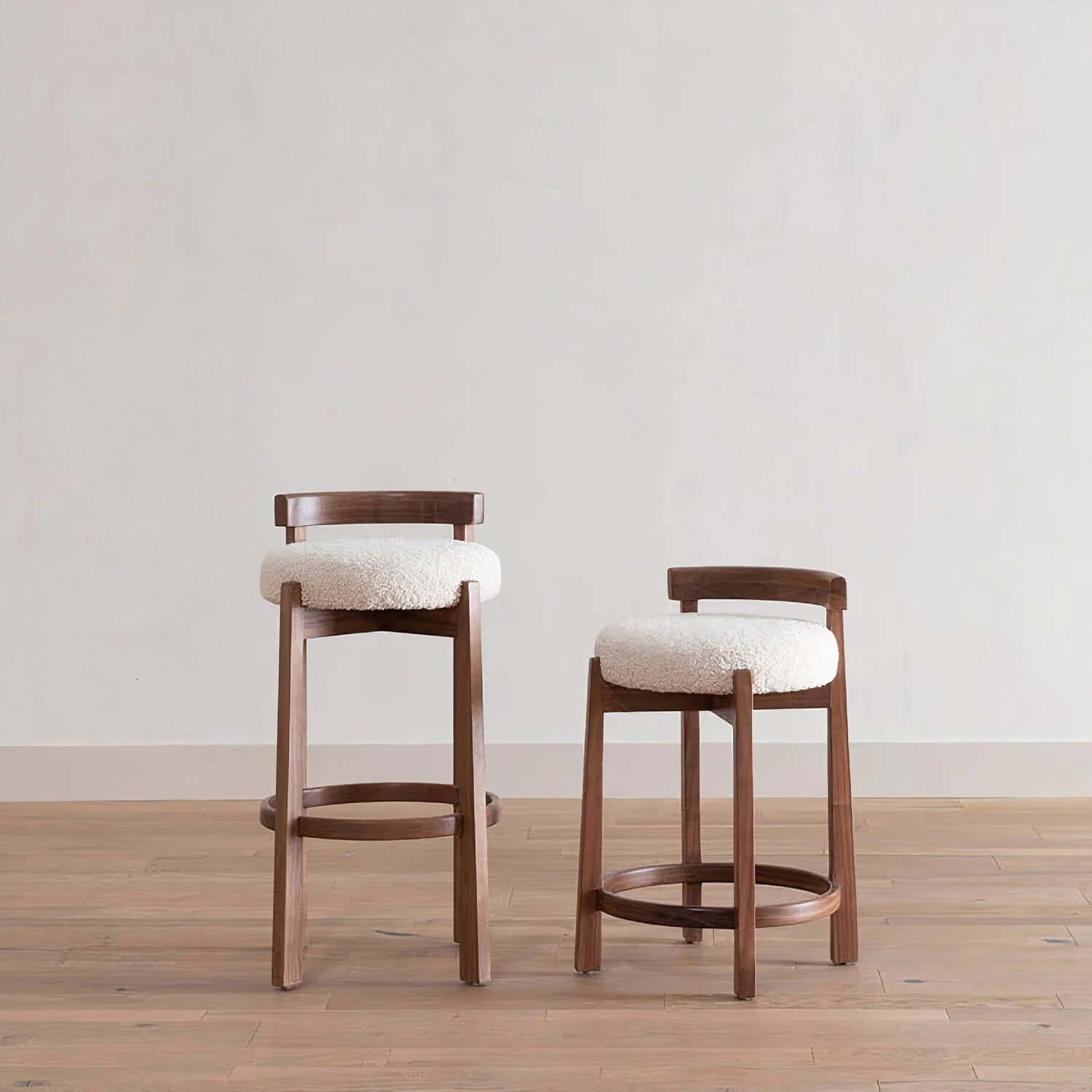 Maisy bar stool