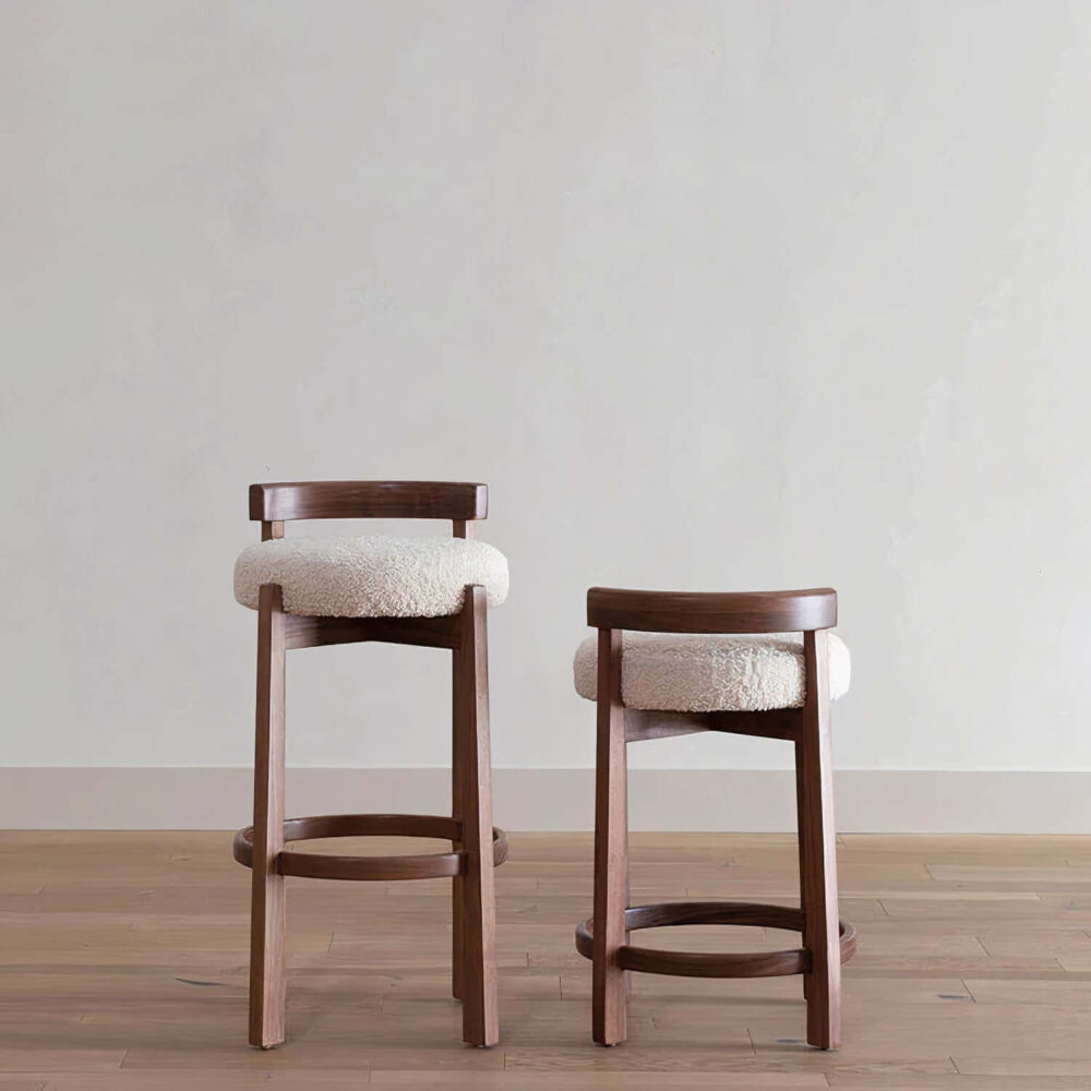 Maisy bar stool with
