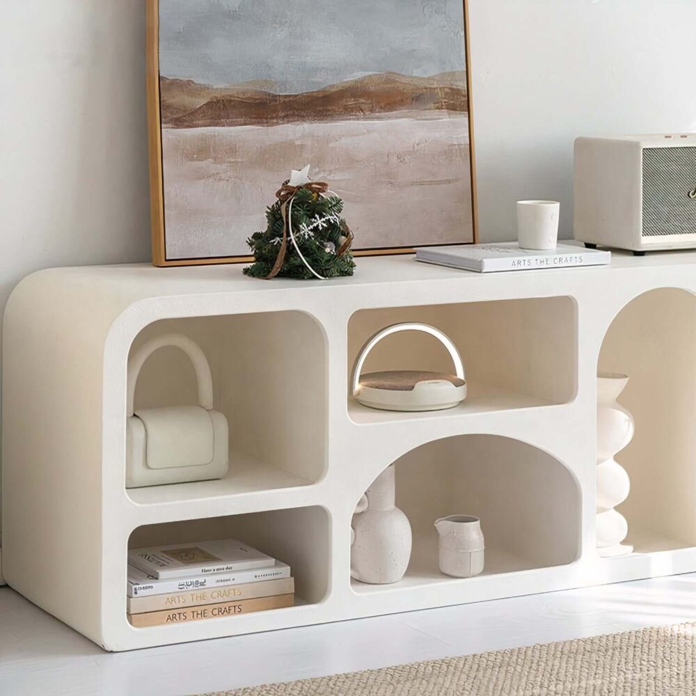 Eliza cabinet with six