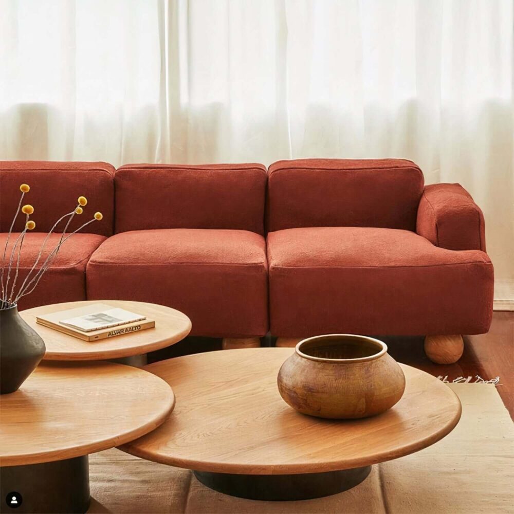 Guinevere sofa with