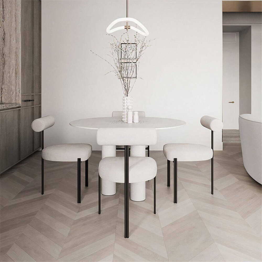 Kamari dining chair with
