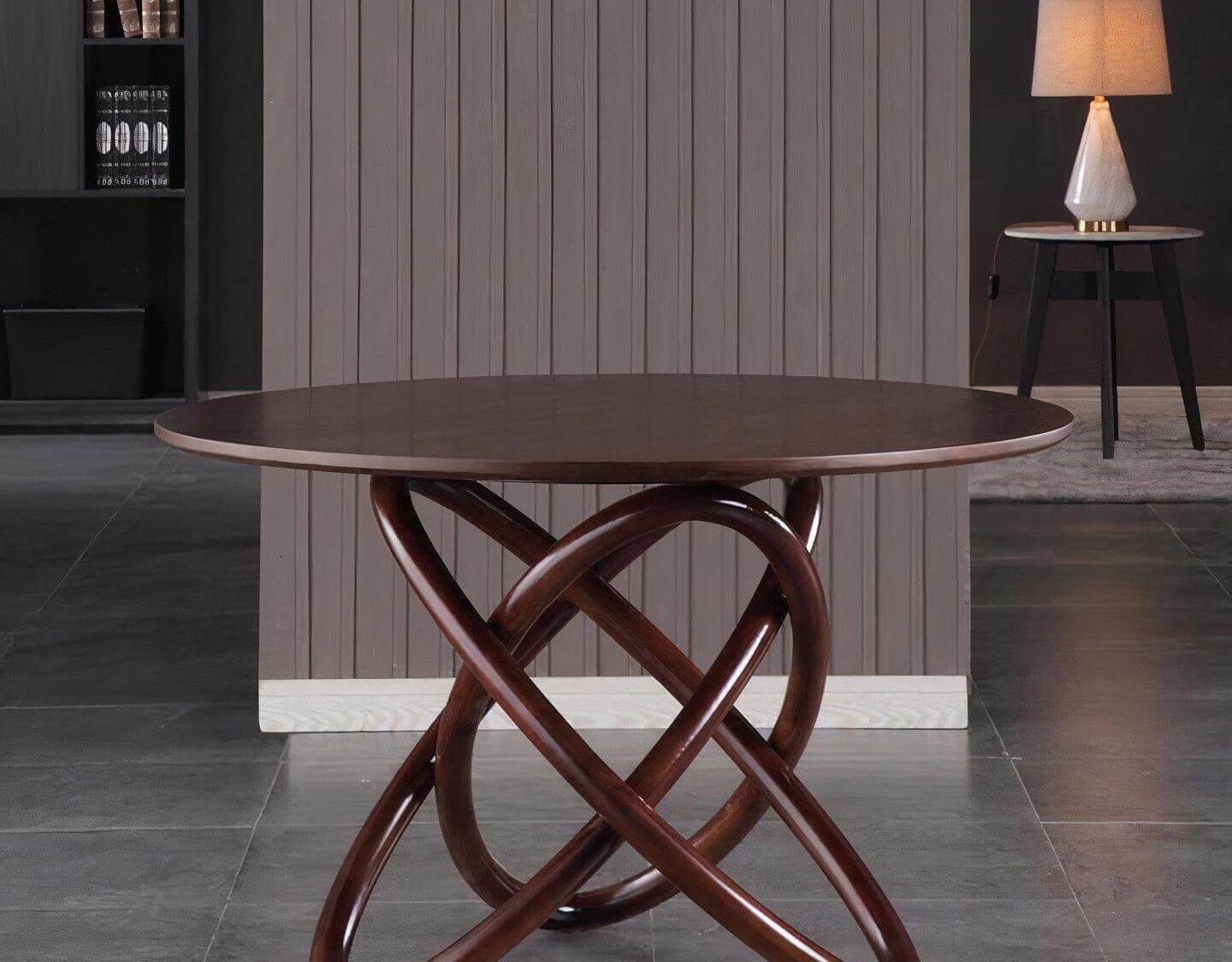 Bellamy dining table