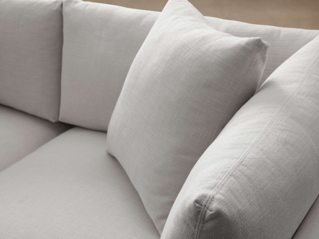 Ormau The Pavo Performance Fabric Sofa High-Quality Ormau The Pavo Performance Fabric Sofa review Display