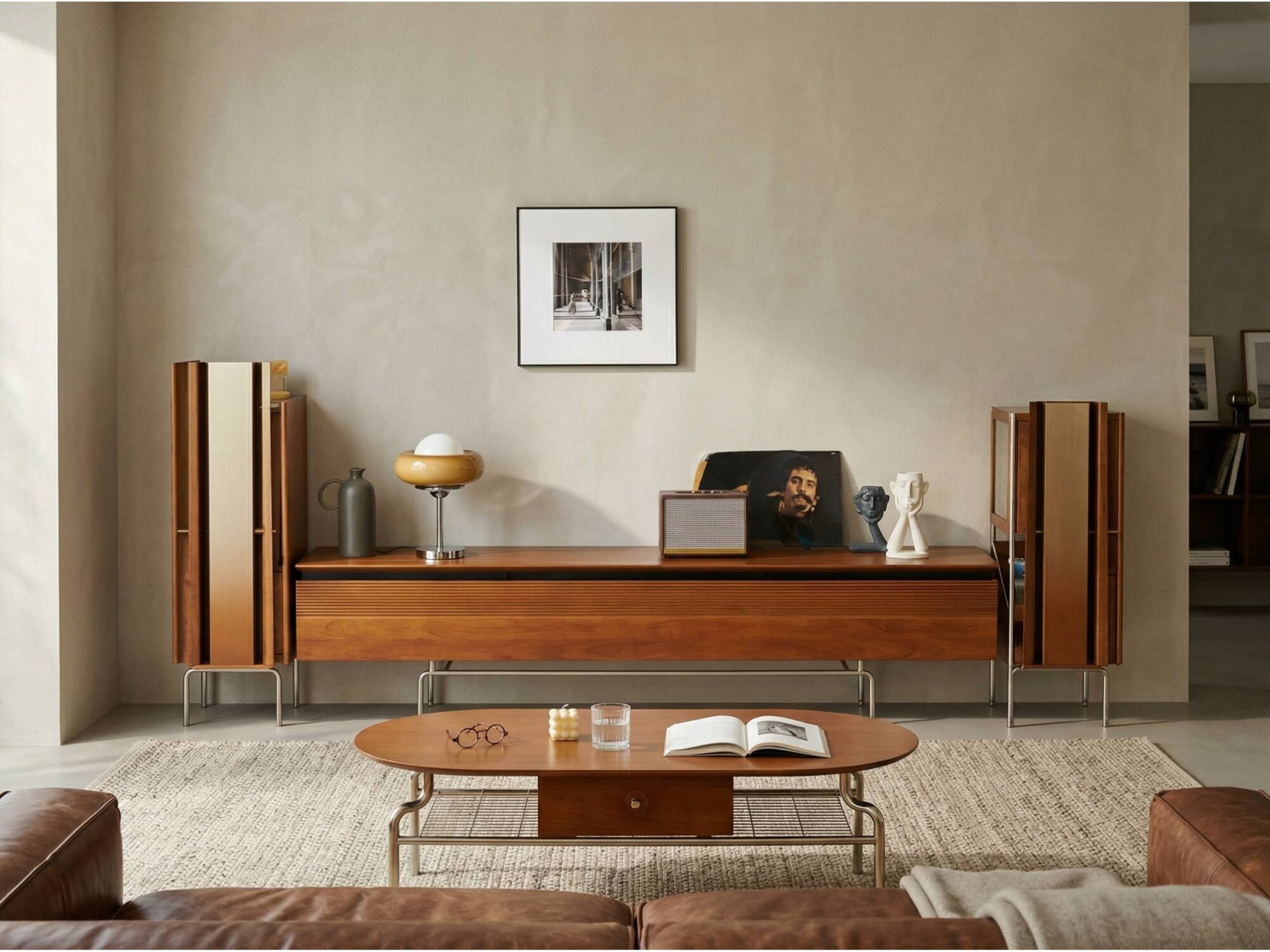 Retro Rectangular Cherry Wood Living Room TV Stand Brown 相册图 #1 scene