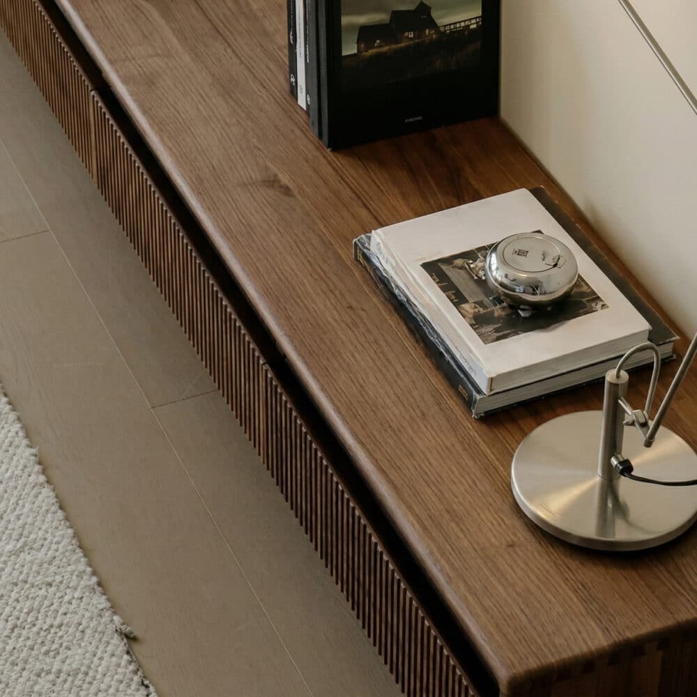 Scandinavian Brown Walnut Long TV Stand with Drawers 相册图 #3 resized