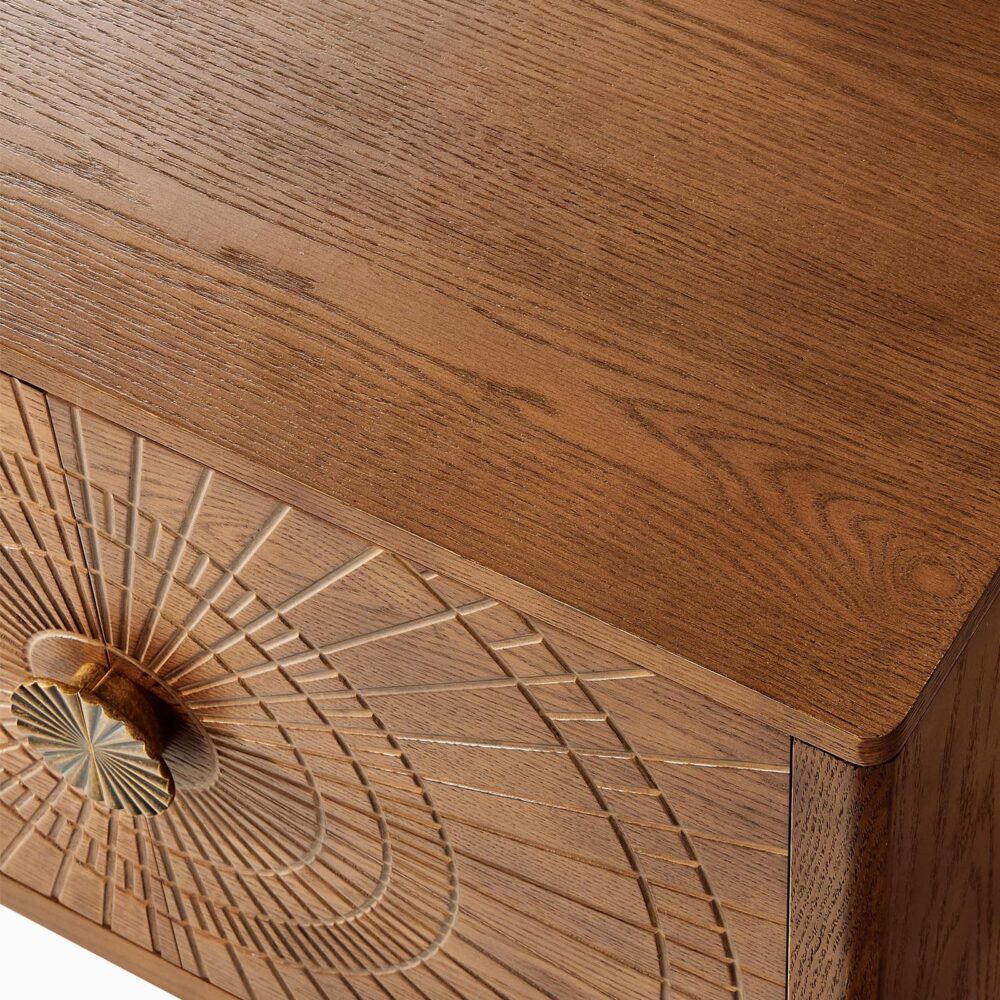 B5D78E9E-0341-E223-9EFC-28ED385D34BF Vigdis Wood Media Console