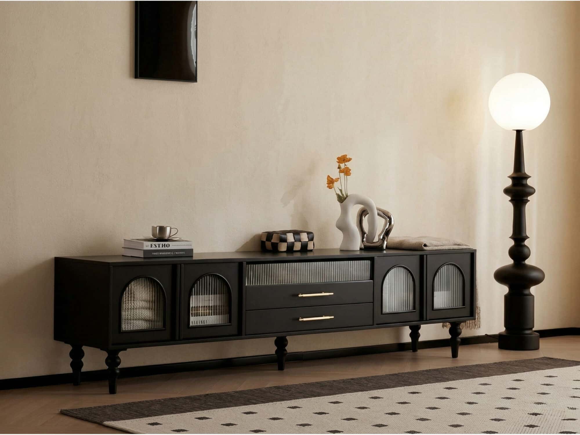Mid-Century Modern Black TV Stand with Cabinet Glass Doors 商品主图 scene
