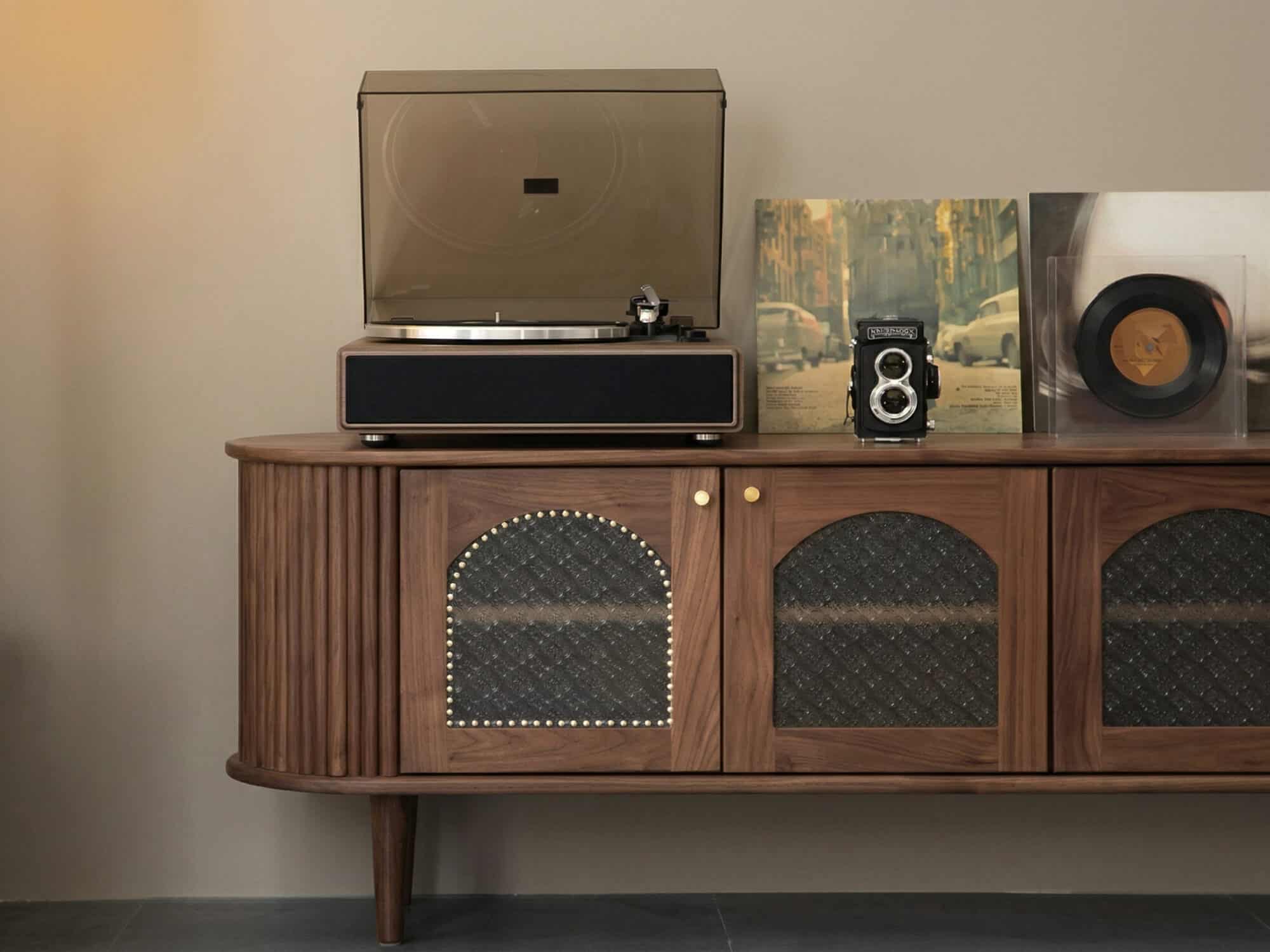 Mid-Century Walnut Wood TV Stand with Storage Cabinet 相册图 #5 resized