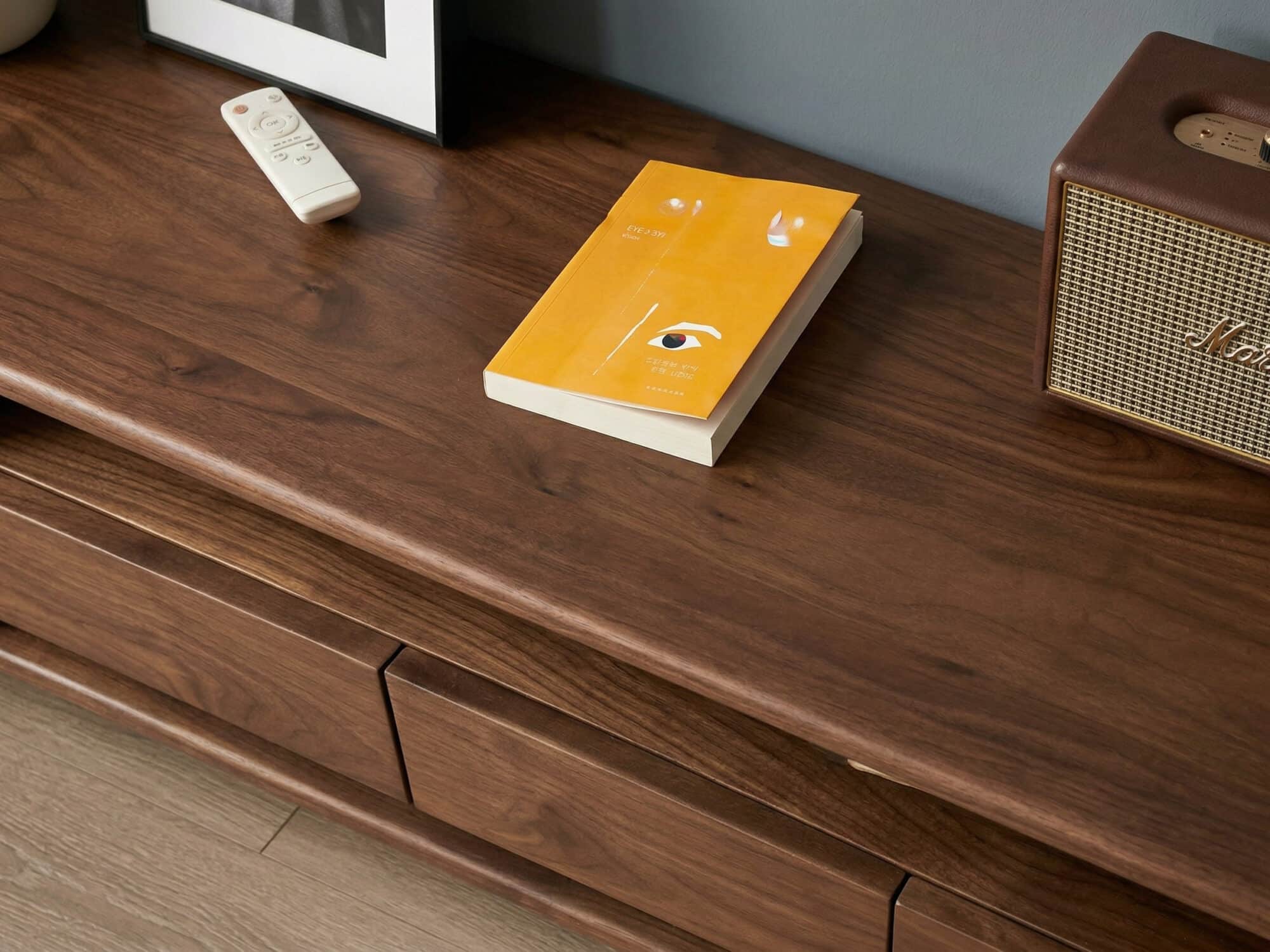 Modern Walnut Wood TV Stand with Storage Cabinets 相册图 #4 resized